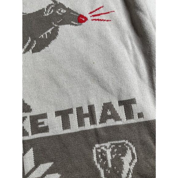 Traeger 2018 Limited Edition Christmas Sweater "I'd Smoke That" size Medium - Picture 5 of 7